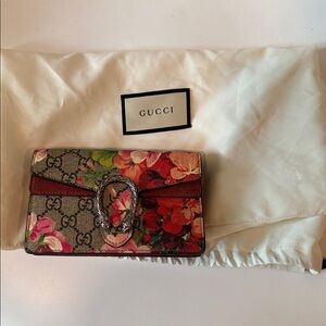 Gucci Blooms Super Mini